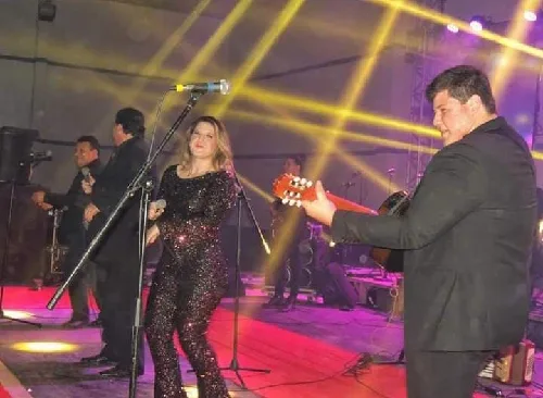 Foto de Alejandro Simón y Su Dinastía