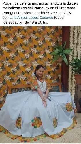 Foto de Analia Constanza. La dulce y melodiosa voz del Paraguay