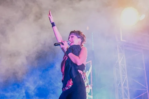 Foto de Chabely Fretes y la FULLBAND