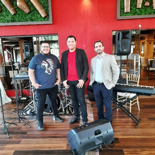 Foto de Luiz con Z